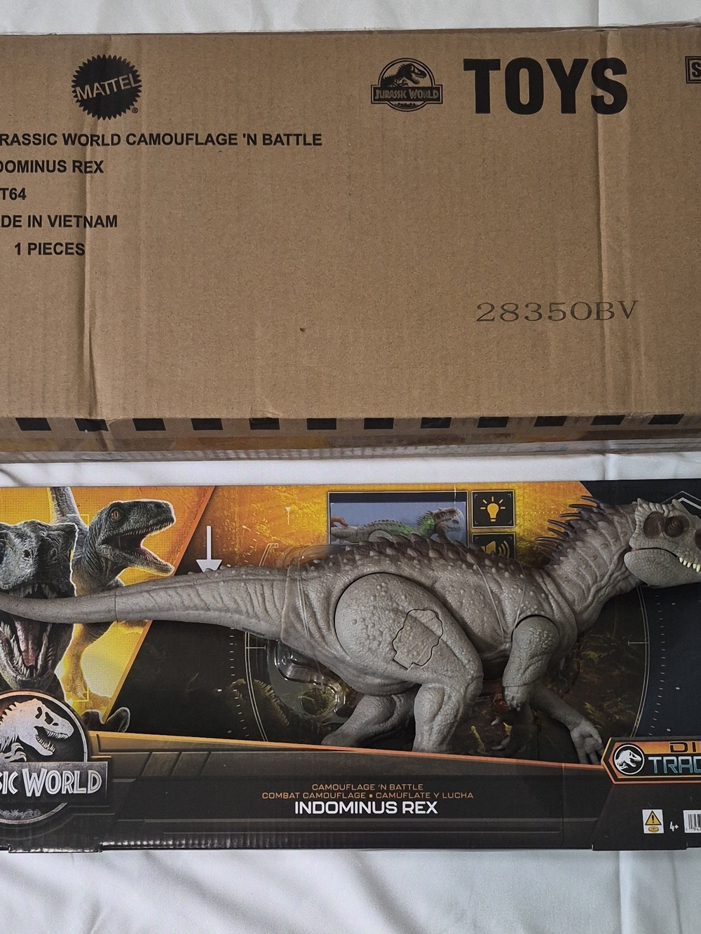 Mattel Jurassic World Dino Trackers Camouflage 'N Battle Indominus Rex NEW